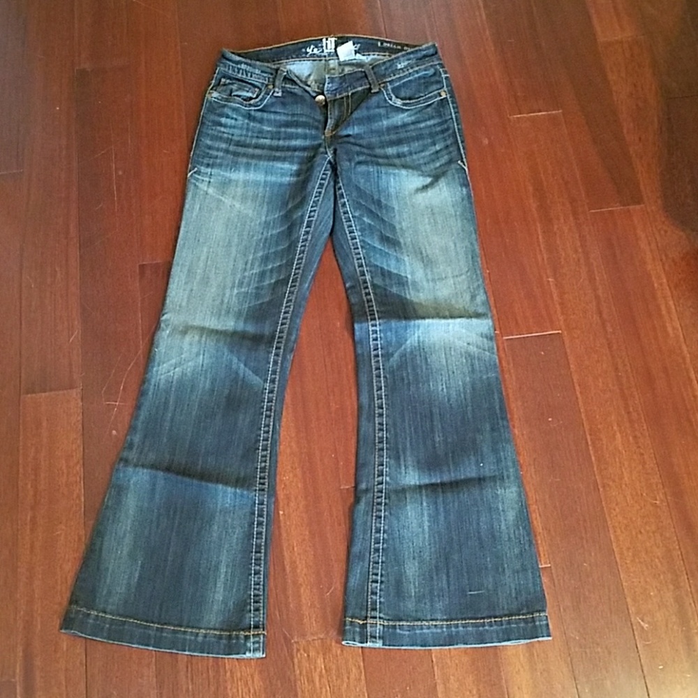 Dream diva Los Angeles !it jeans from Buckle